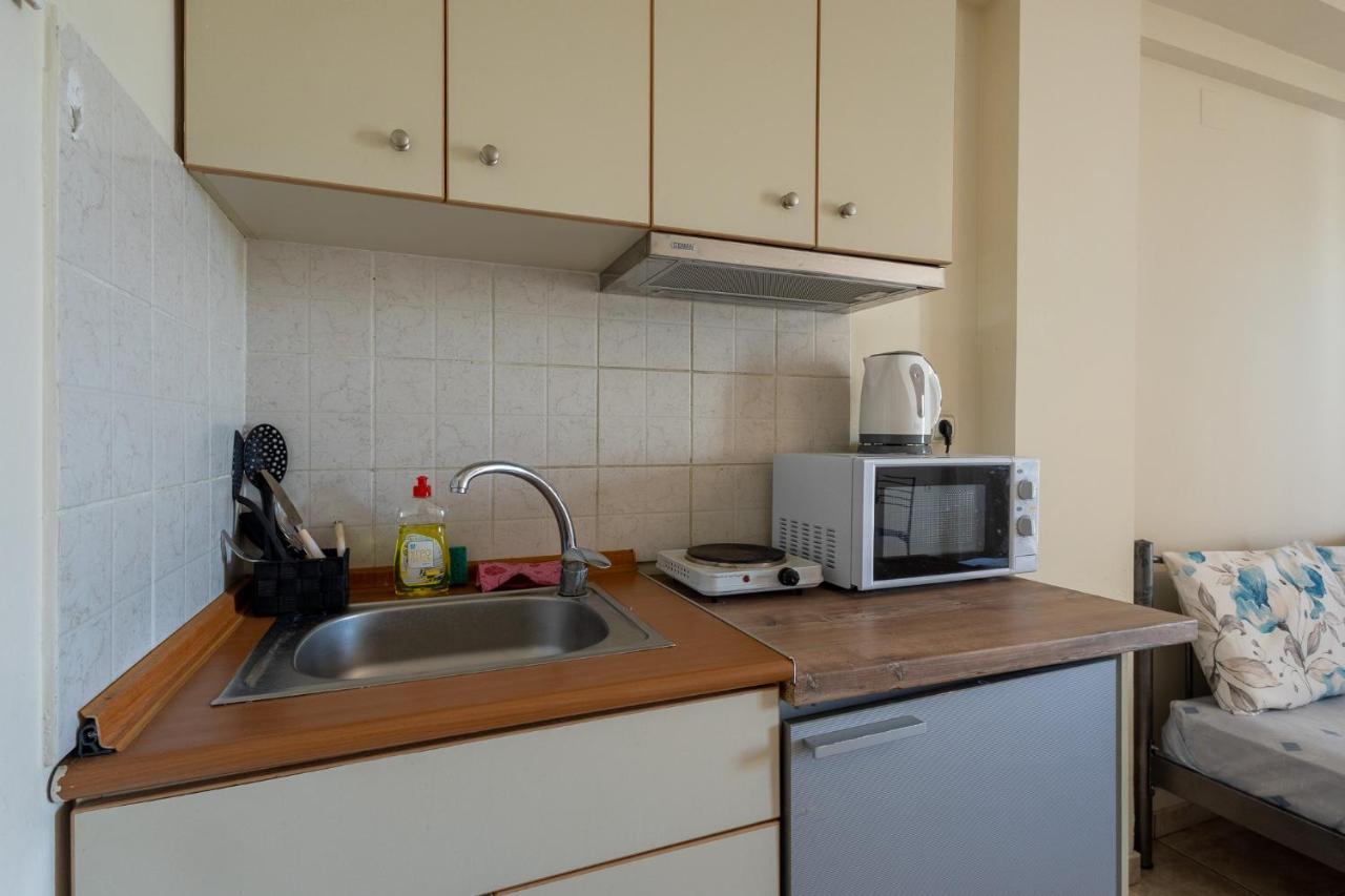 Elia Mini Suites 7 ラリサ エクステリア 写真